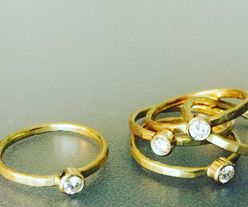 rings - yellow gold Au 18 kt - diamonds