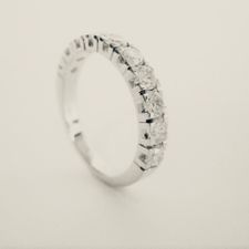 ring alliance - white gold diamonds