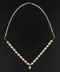 freshwater pearls silver necklace